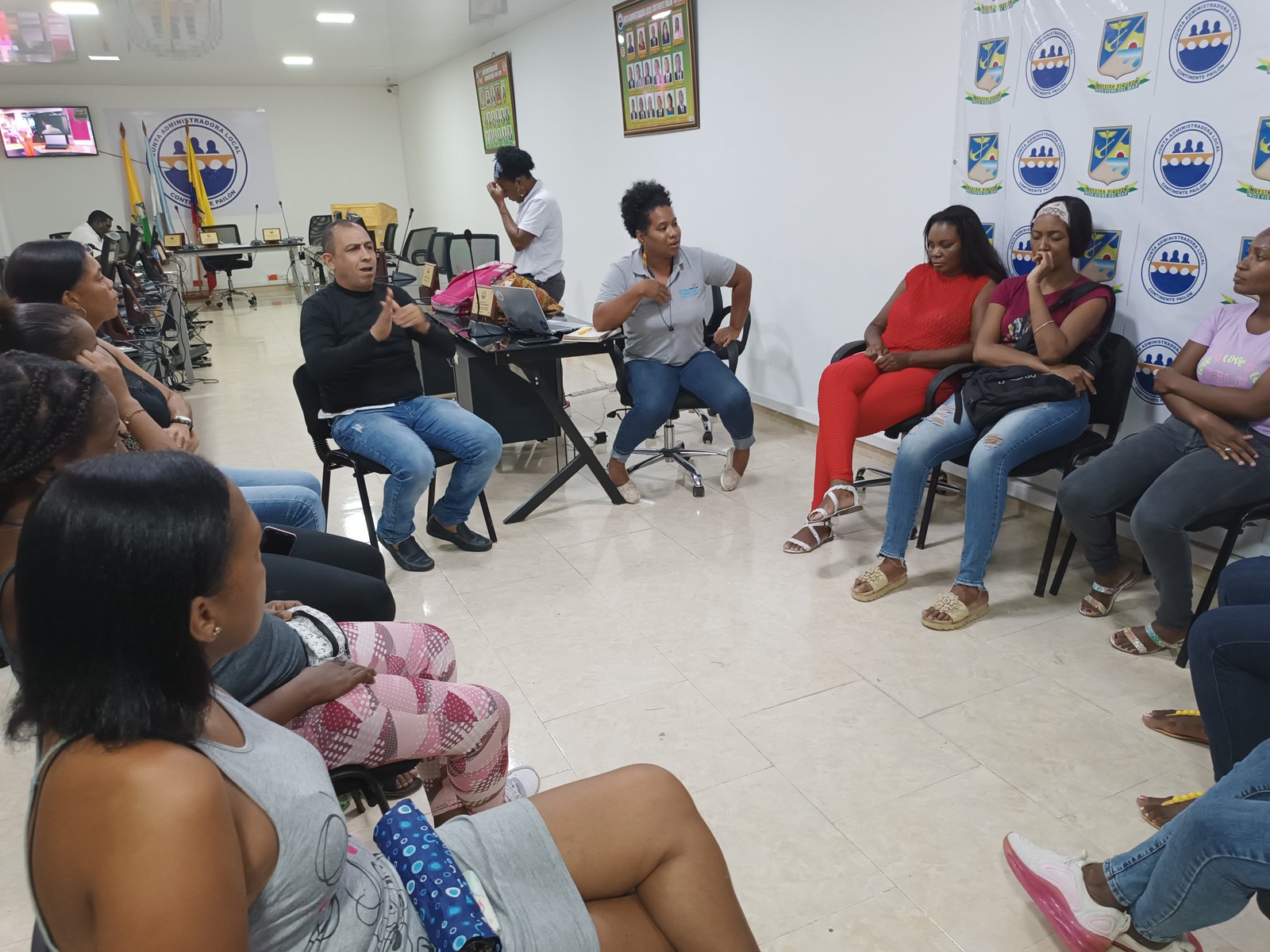 Apoyo Asesorarte en comunidad